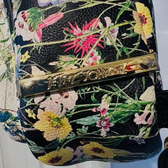 Betsey Johnson Mini Floral Puppy Dog Back Pack-Pink/Black/Gold Mix-Adjustable ST - Picture 13 of 16